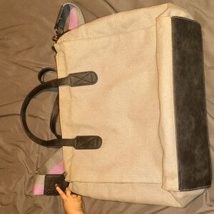 Erin Condren Stylish Tan and Pink Women's Bag.